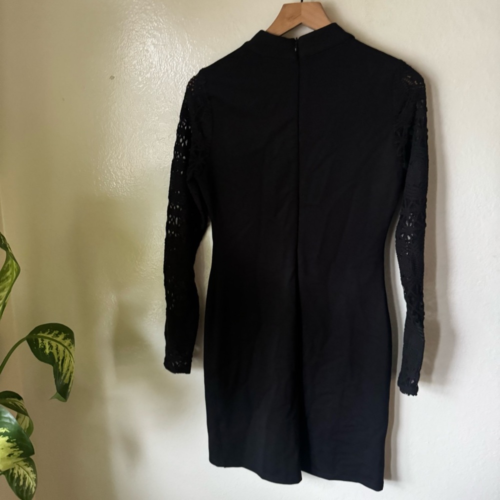 Lulus | Lace Up Your Sleeve Black Lace Long Sleeve Bodycon Dress - Picture 7 of 8
